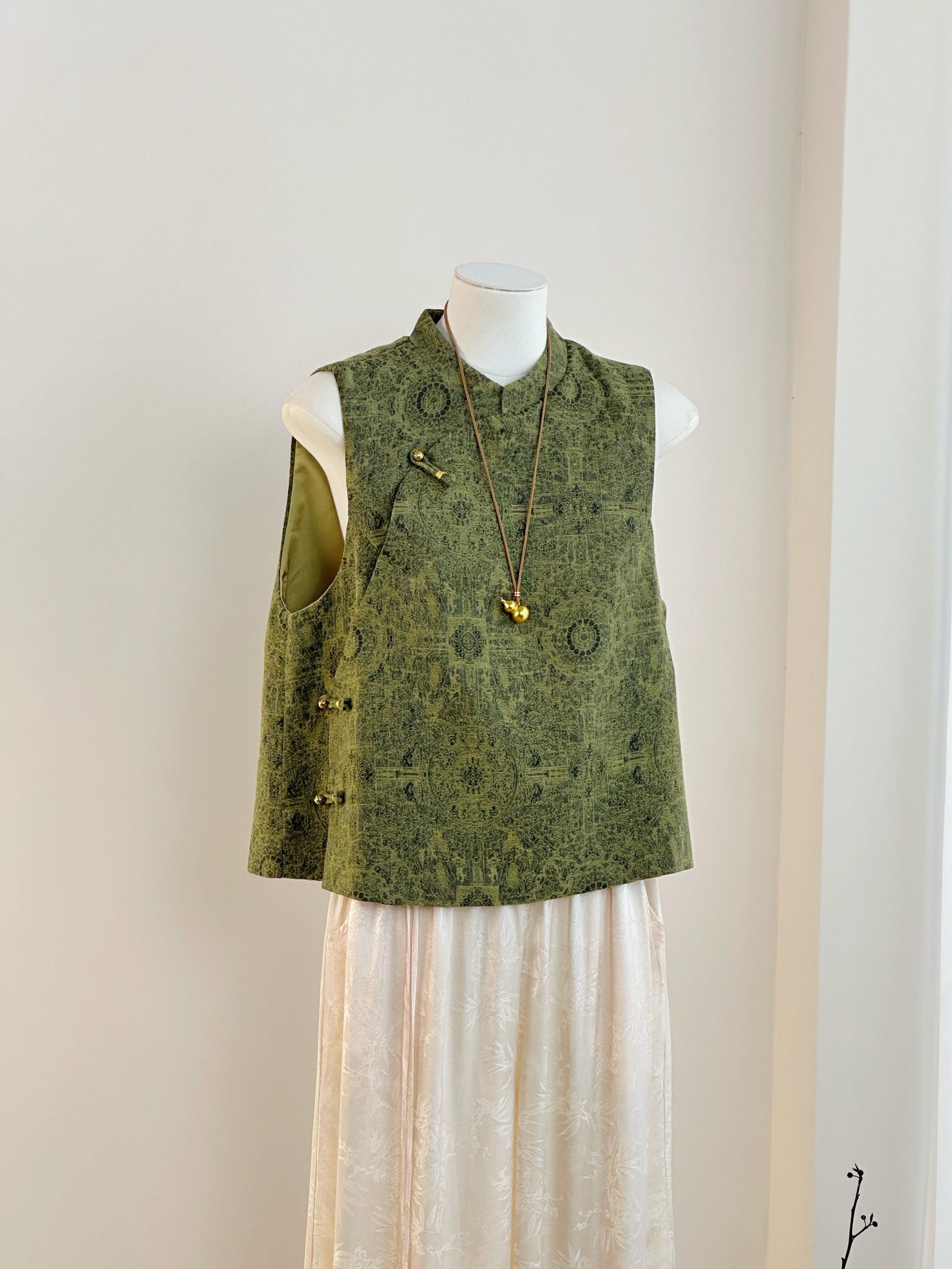 E22e62543a572407b3afc09eec6f241 Scaled