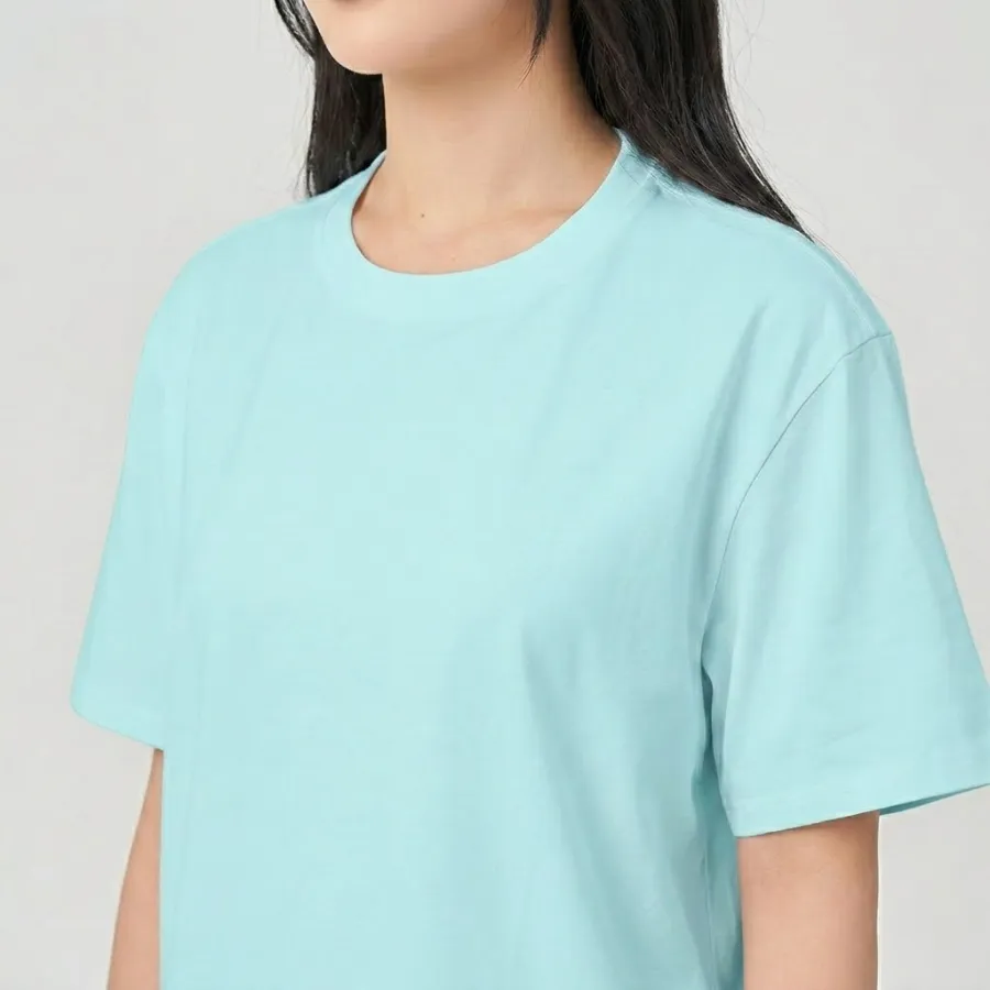 Áo phông nữ trơn cổ tròn chất liệu cotton mềm mại dễ chịu Áo phông nữ trơn cổ tròn chất liệu cotton mềm mại dễ chịu
