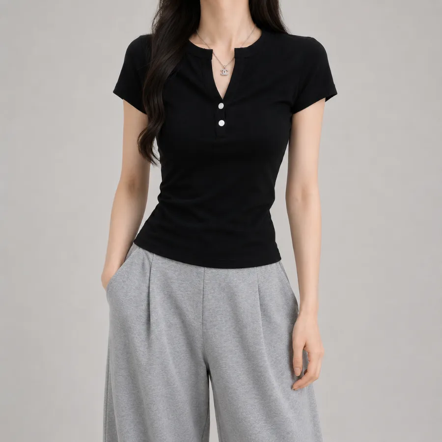 Áo thun ôm body đính nút nữ