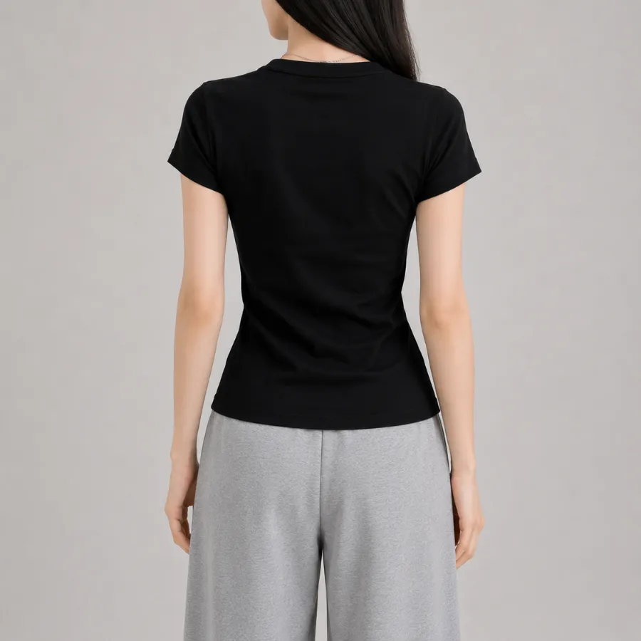 Áo thun ôm body đính nút nữ