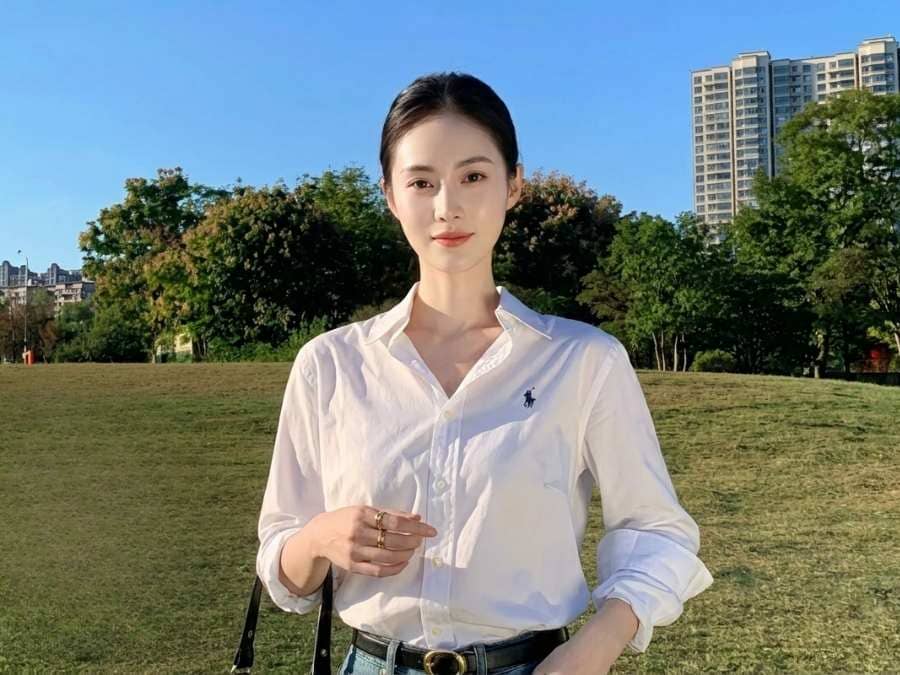 Sơ mi trắng sang chảnh