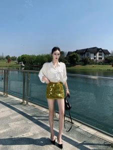 Áo sơ mi phối chân váy